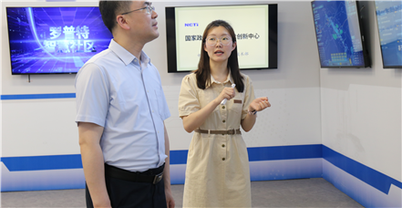 江苏省灌南县委副书记、县长高站一行莅临尊龙凯时集团考察指导